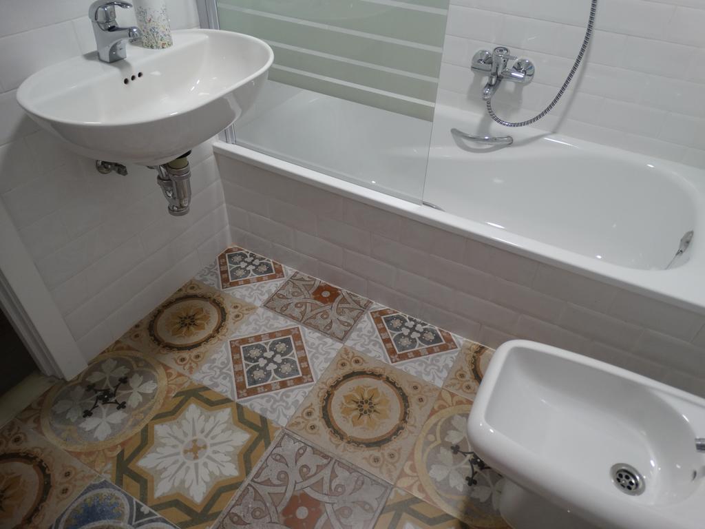 Apartamento La Casa Del Marino Avilés Habitación foto