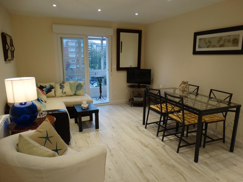 Apartamento La Casa Del Marino Avilés Habitación foto